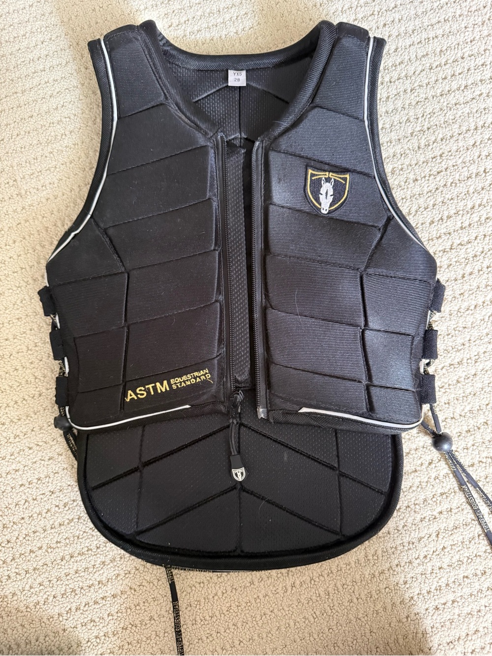 Tipperary Eventer Pro 3015 Equestrian Protective Vest in Black -Youth XS